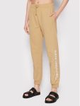 calvin-klein-jeans-spodnie-dresowe-j20j218703-bezowy-regular-fit