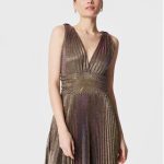 liu-jo-sukienka-koktajlowa-cf2050-j1887-zloty-slim-fit