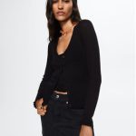 mango-kardigan-ruffi-37040454-czarny-slim-fit