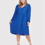 only-carmakoma-sukienka-codzienna-nanna-15265672-niebieski-regular-fit