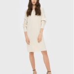 only-sukienka-dzianinowa-fia-katia-15259280-ecru-regular-fit