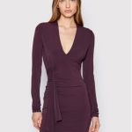 patrizia-pepe-sukienka-koktajlowa-8a1052-j3ev-m424-fioletowy-slim-fit