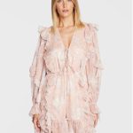 ted-baker-kombinezon-irvete-261833-rozowy-regular-fit